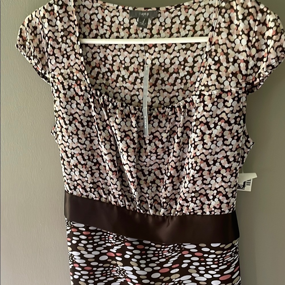Apt. 9 Multicolor Abstract Blouse with Bro Accent with bow tie in back